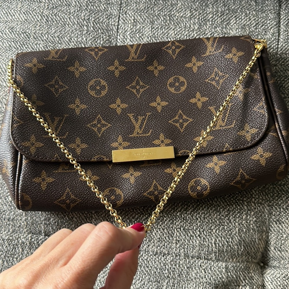 Louis Vuitton favorite MM